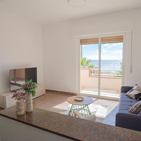 Casa Erika Lägenhet Bova Marina Exteriör bild