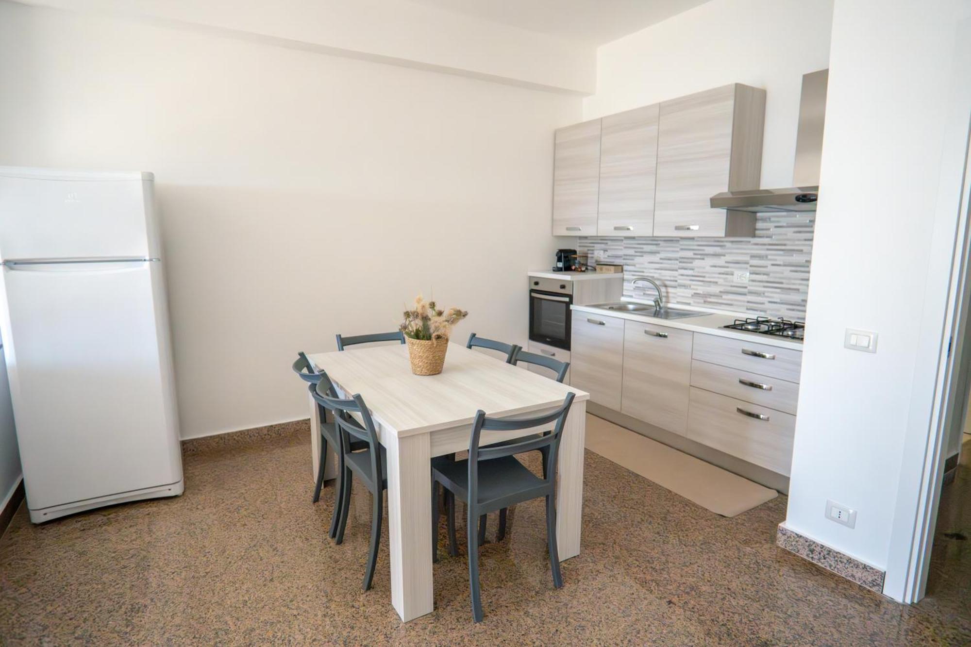 Casa Erika Lägenhet Bova Marina Exteriör bild
